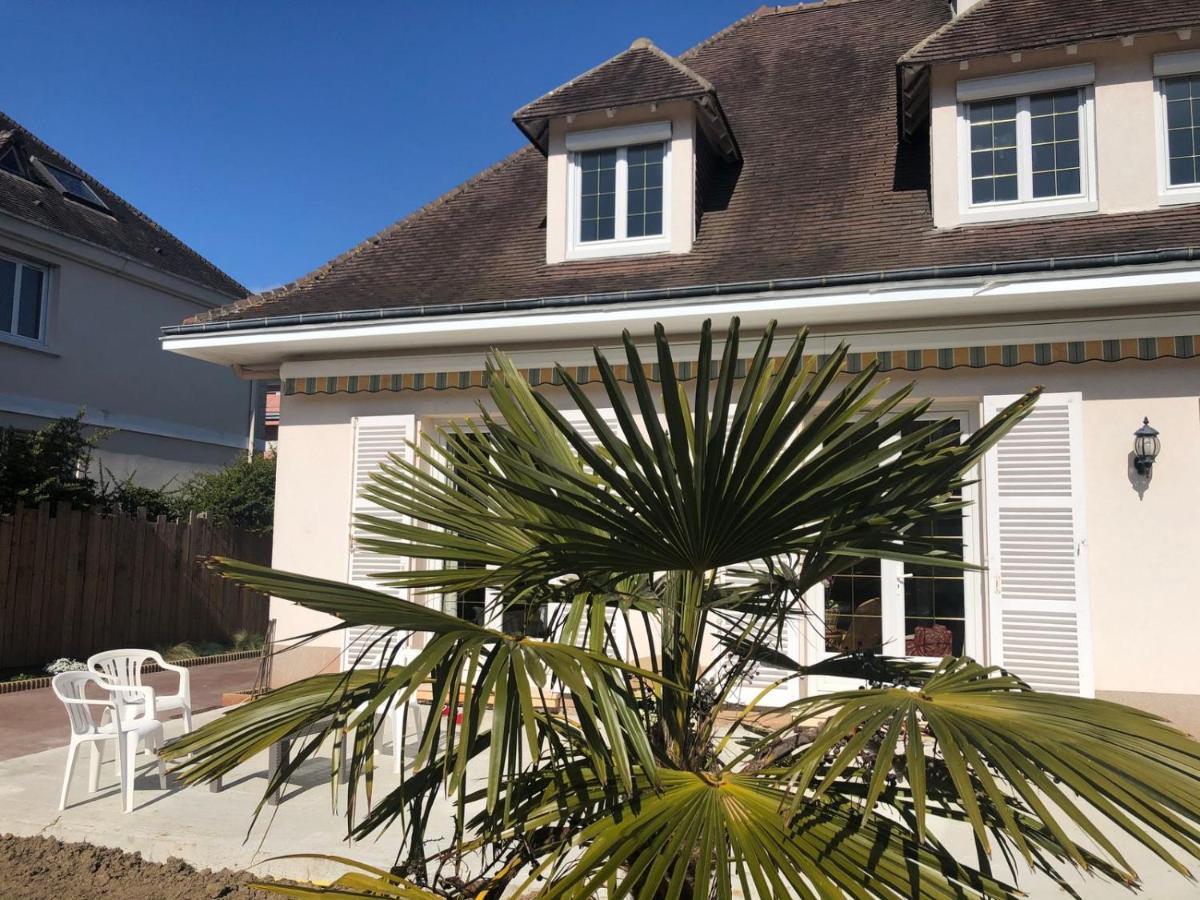 Chambre D'Hotes De Verdigne Piscine Chauffee Parking Wifi Le Mans Exterior photo